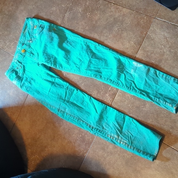 Vintage apple bottom jeans. - Picture 4 of 7